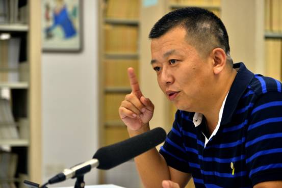 说明: E:\素材\图片素材\20150829真人 国学结业\002_4145.JPG