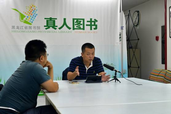 说明: E:\素材\图片素材\20150829真人 国学结业\002_4129.JPG