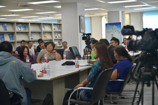 C:\Documents and Settings\Administrator\桌面\002_4510.JPG